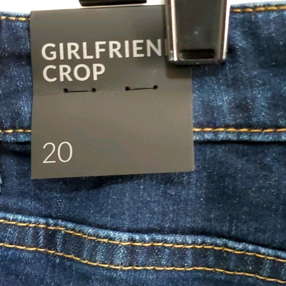 Lane Bryant Girlfriend Crop jeans NWT - Picture 9 of 10